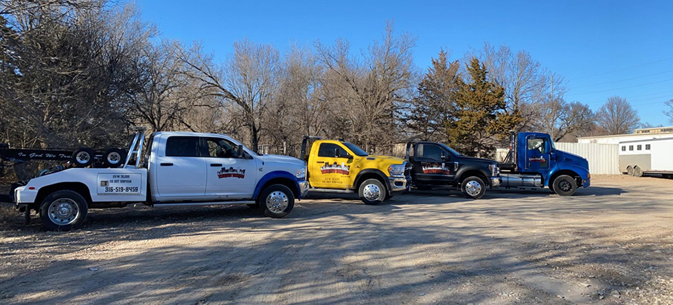 Best Tow Service in Bel Aire KS | Contact Us