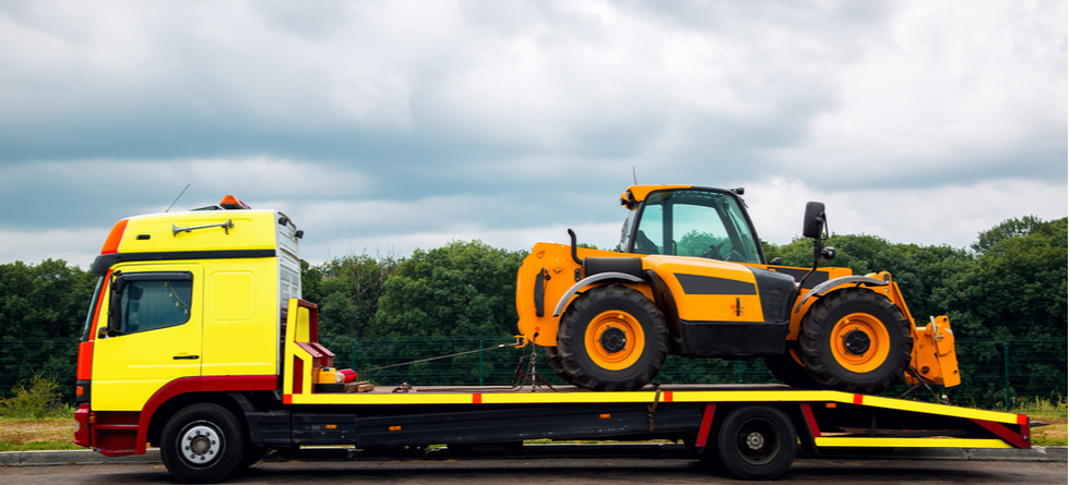 tractor towing service wichita